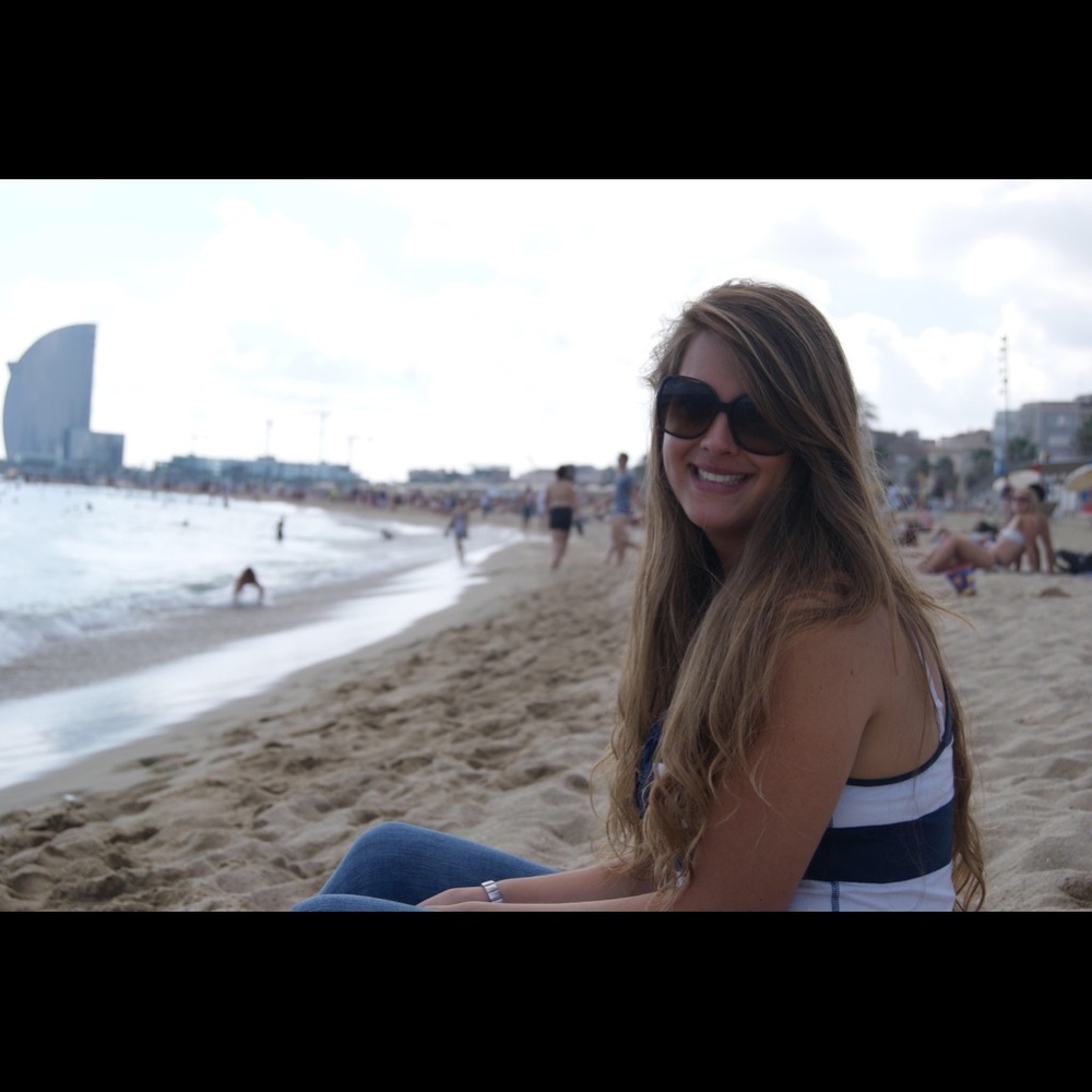 Meet your Posher, Ivette